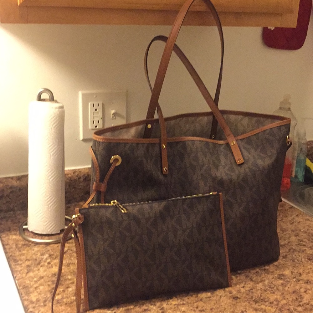 Michael Kors Reversible Tote!